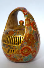 Load image into Gallery viewer, Antique Satsuma Cricket Cage