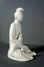 Load image into Gallery viewer, Chinese Ceramics: Blanc de Chine Seated Guanyin