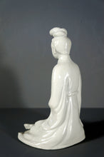 Load image into Gallery viewer, Chinese Ceramics: Blanc de Chine Seated Guanyin