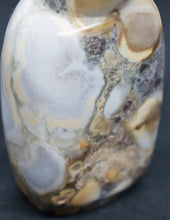 Load image into Gallery viewer, Snuff Bottle: Jasper Puddingstone Snuff Bottle