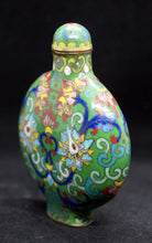 Load image into Gallery viewer, Snuff Bottle Green Cloisonne