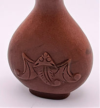 Load image into Gallery viewer, Snuff Bottle: Vintage Gold Stone Snuff Bottle with Bat Carving