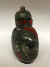 Load image into Gallery viewer, Snuff Bottle: Large Matric Agate Floater Snuff Bottle