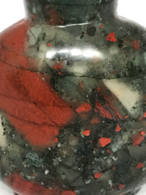 Load image into Gallery viewer, Snuff Bottle: Large Matric Agate Floater Snuff Bottle