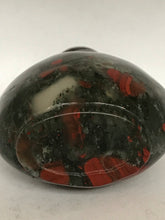 Load image into Gallery viewer, Snuff Bottle: Large Matric Agate Floater Snuff Bottle