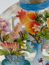 Load image into Gallery viewer, Snuff bottle: Clear Glass Bottle with Painted Enamel Flowers and Yongzheng Mark