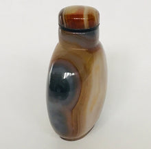 Load image into Gallery viewer, Vintage Grey and Brown Banded Agate Snuff Bottle