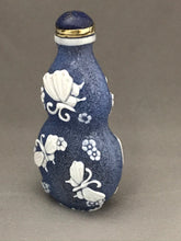 Load image into Gallery viewer, Snuff Bottle: Vintage Blue Frosted Beijing Glass with White Overlay and Four Character Mark of Qianlong