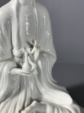 Load image into Gallery viewer, Chinese Ceramics: Blanc de Chine Seated Guanyin