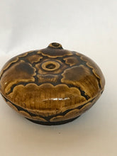 Load image into Gallery viewer, Scholar Object: Suitaki Round Water Dropper from Late Edo to Early Meiji