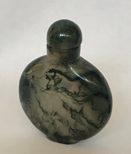 Load image into Gallery viewer, Snuff Bottle: Small Moss Agate Snuff Bottle