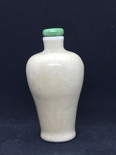 Load image into Gallery viewer, Snuff Bottle: Antique White Crackled Glaze Porcelain Snuff Bottle