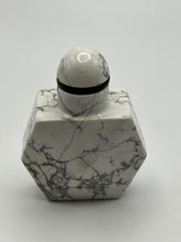 Load image into Gallery viewer, Vintage Howlite Snuff Bottle