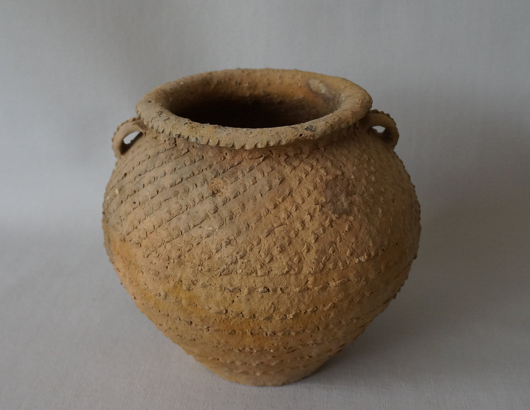 Early Yellow Earthernware Jarlet from Western Zhou BCE 1100 - 771