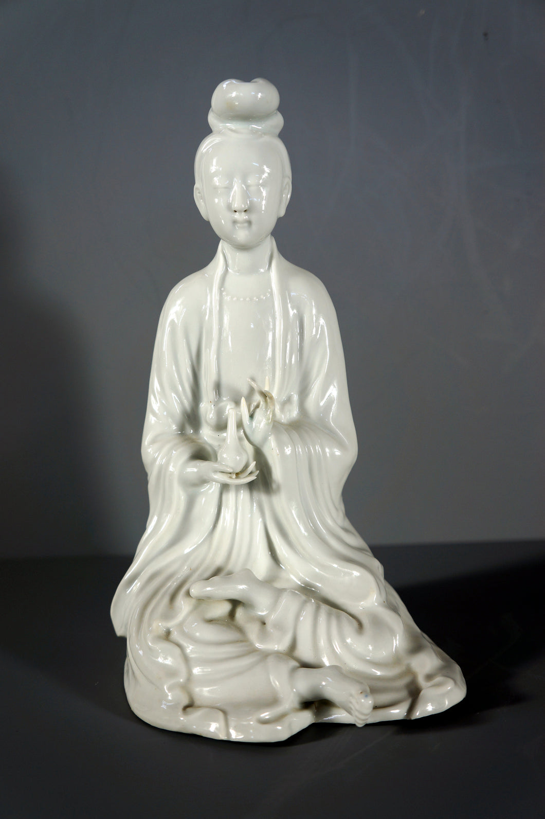Chinese Ceramics: Blanc de Chine Seated Guanyin