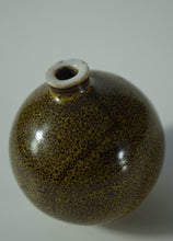 Load image into Gallery viewer, Chinese Ceramics : Miniature Tea Dust Bottle Vase
