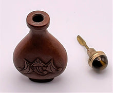 Load image into Gallery viewer, Snuff Bottle: Vintage Gold Stone Snuff Bottle with Bat Carving
