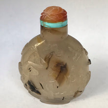 Load image into Gallery viewer, Snuff Bottle: Antique Moss Agate Floater Bottle with Carving
