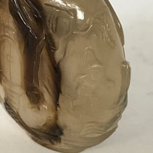 Load image into Gallery viewer, Snuff Bottle: Antique Moss Agate Floater Bottle with Carving
