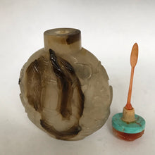 Load image into Gallery viewer, Snuff Bottle: Antique Moss Agate Floater Bottle with Carving
