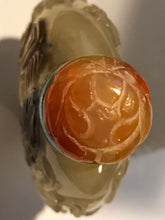 Load image into Gallery viewer, Snuff Bottle: Antique Moss Agate Floater Bottle with Carving
