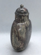 Load image into Gallery viewer, Vintage Petrified Wood Hardstone Snuff Bottle
