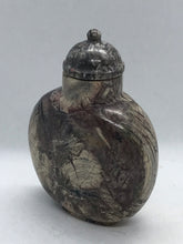 Load image into Gallery viewer, Vintage Petrified Wood Hardstone Snuff Bottle
