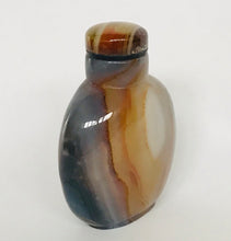 Load image into Gallery viewer, Vintage Grey and Brown Banded Agate Snuff Bottle
