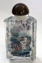 Load image into Gallery viewer, Snuff Bottle: Inside Painted Bottle of Tigers
