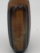 Load image into Gallery viewer, Snuff Bottle: Shadow Agate Snuff Bottle with Eye
