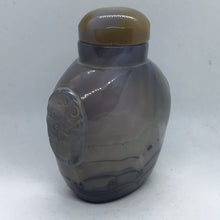 Load image into Gallery viewer, Vintage large Gray Banded Agate Snuff Bottle
