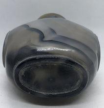 Load image into Gallery viewer, Vintage large Gray Banded Agate Snuff Bottle
